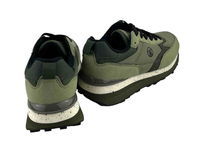 Zapatillas urbanas para mujer de la marca Pepe Moll en distintos tonos de verde, regulables con cordones y suela antideslizante ergonómica bicolor.