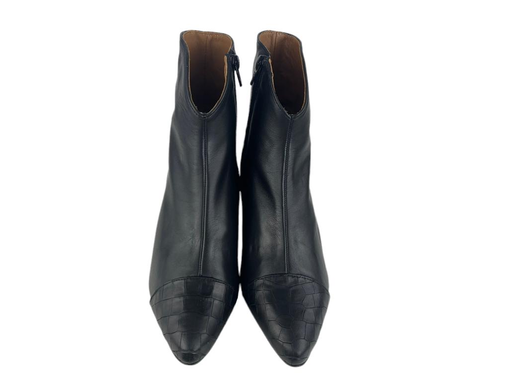 Ragaza | Black woman ankle boots 100% leather 5 cm heel Manises