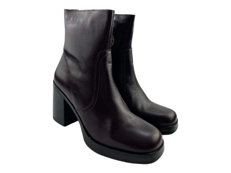 Yokono | Genuine leather women's ankle boots with square heel and burgundy platform Kolin