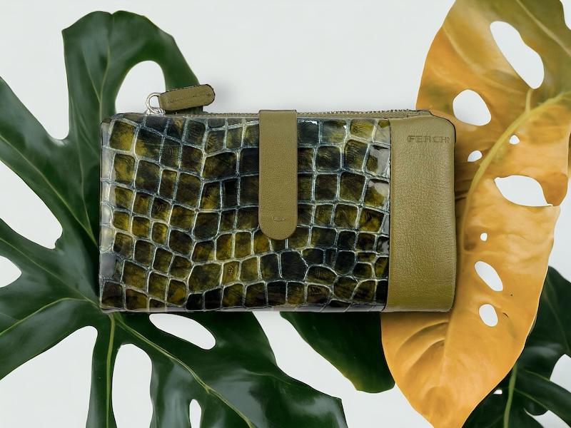 Ferchi | Laura Grande green genuine leather women's wallet, purse and purse