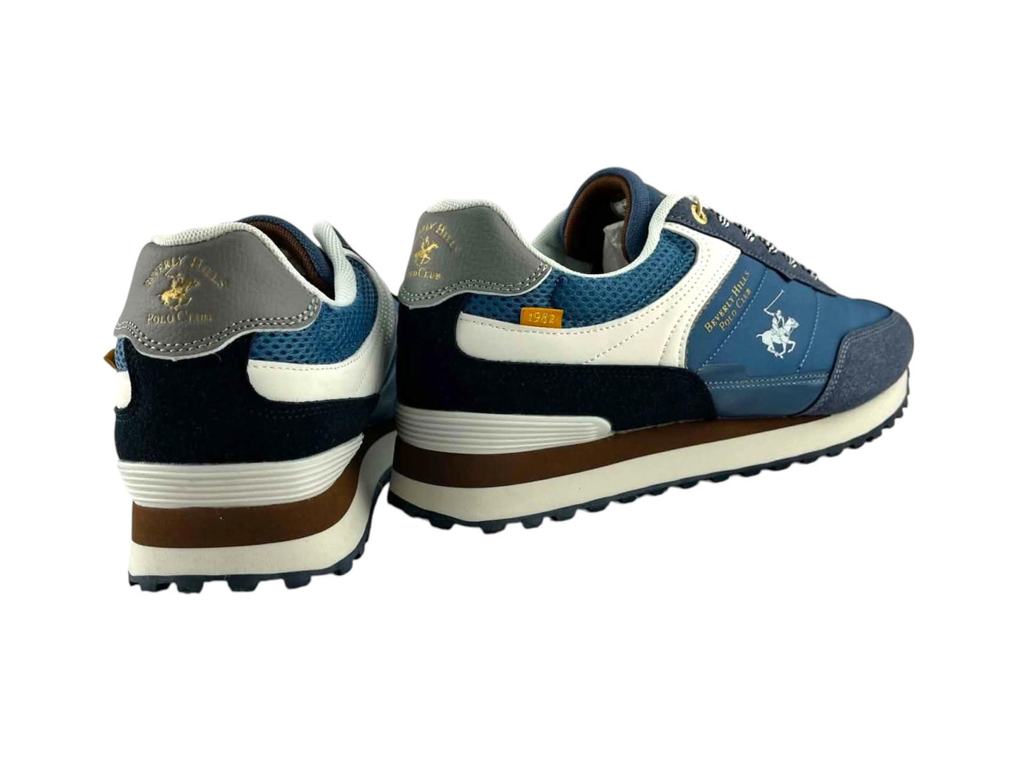 Detalle de la parte trasera del talón y amortiguación de la suela de las zapatillas Beverly Hills Polo Club, idóneas para reducir impactos. 