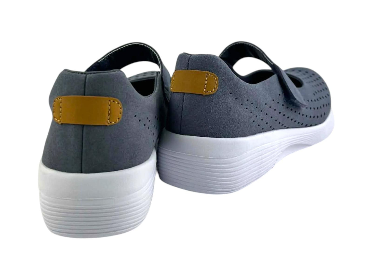 Zapatos deportivos ligeros con ajuste de velcro y perfil anatómico, ideal para caminar con total frescura y estilo.