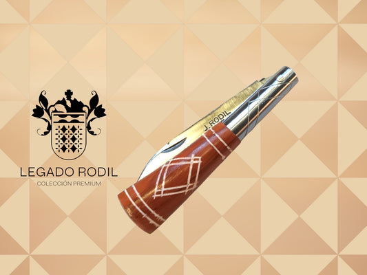 Legado Rodil Modelo V - Cincelada - Colección Premium, madera de palo rojo, maestro artesano José Rodil