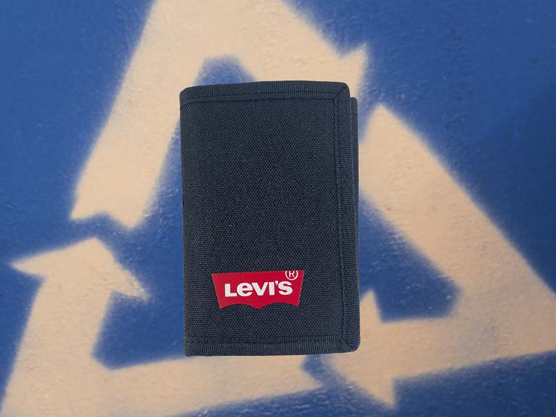 Levi's | Boston black 100% recycled plastic unisex wallet, card holder and coin purse