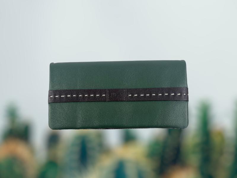 Adapell | Green women's wallet, cardholder and purse with zipper cow leather Lorena