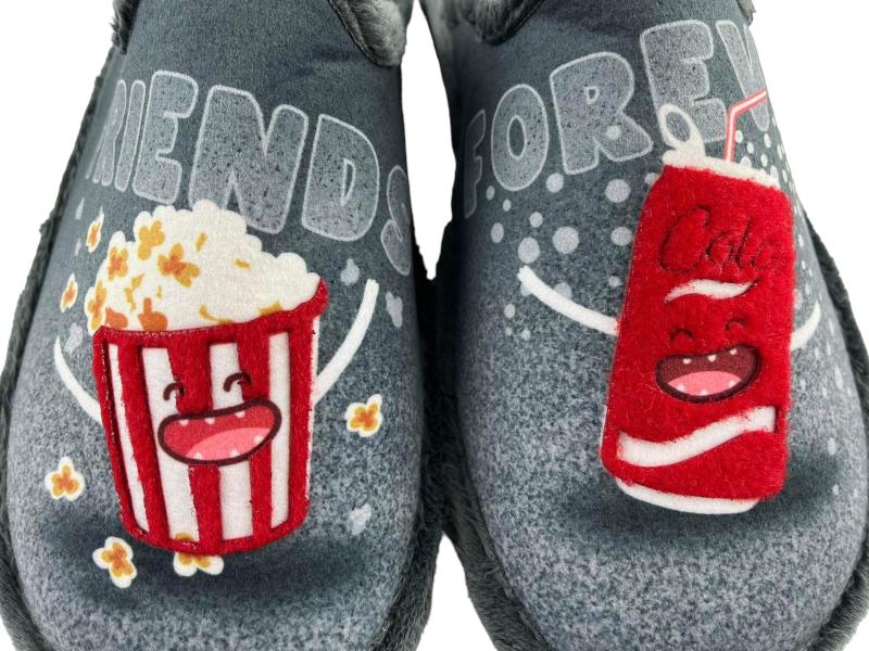Garzon | Barefoot house slippers for men funny Popcorn