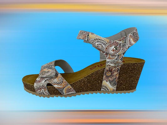 Marila | Sandales en cuir pour femme avec fermeture velcro sur le cou-de-pied et la cheville Cachemire blanc