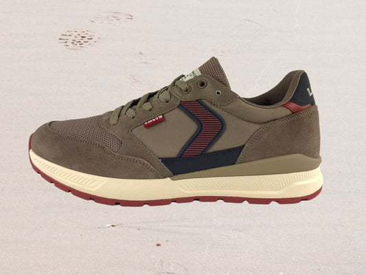 Levi's | Sneakers or street tennis shoes for men with Taupe Menfis laces