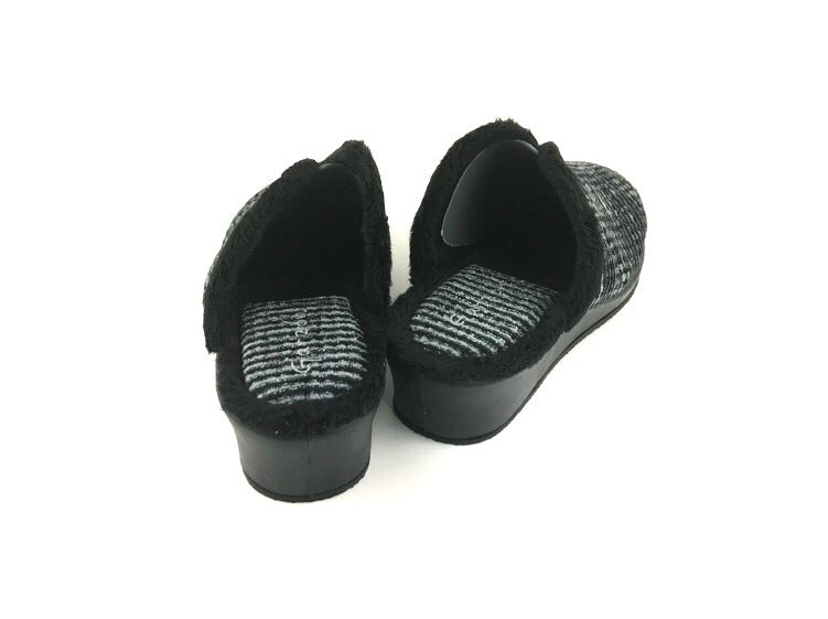 Garzon | Barefoot slipper woman wedge Dulce black
