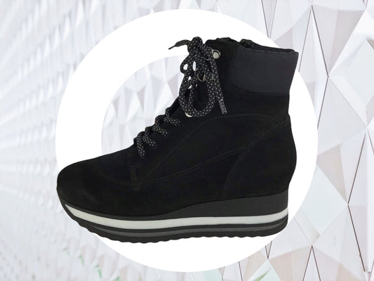 Commart | Women's lace-up and zippered wedge ankle boots in black Sira leather