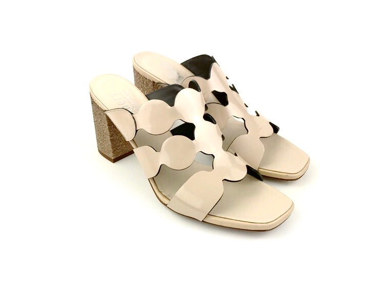 Plumers | Tan sandal patent leather dress sandal