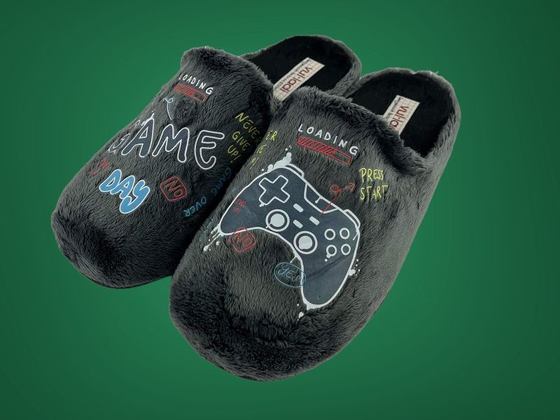 Vulladi | Barefoot Men's Barefoot Fleece Game Shoes